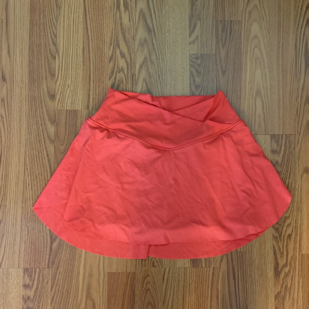 HALARA Airy Crossover Skirt